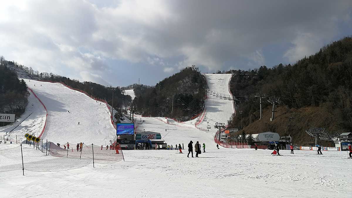 Elysian江村滑雪場韓國滑雪團行程